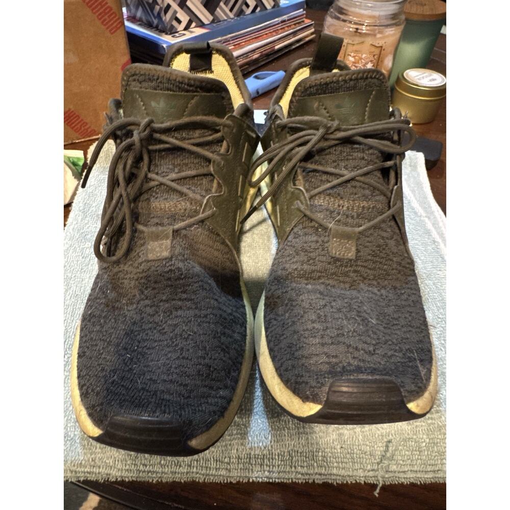 Green Adidas Men’s Size 8.5 Worn Shoe